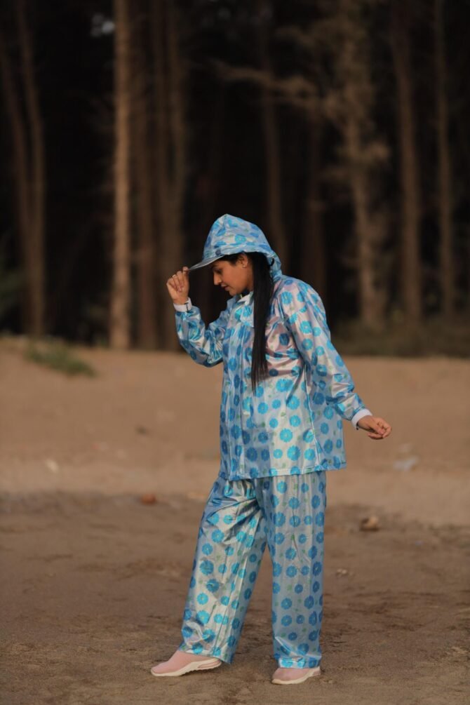 FLORAL SUIT RAINCOAT - Image 2